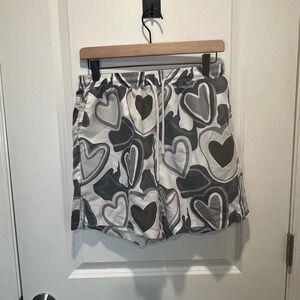Romwe Mens Shorts Heart Print Black White Small‎